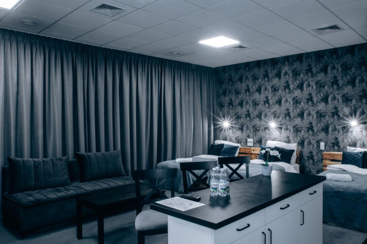 Apartamenty Expo Nadarzyn 3Rooms Kajetany エクステリア 写真
